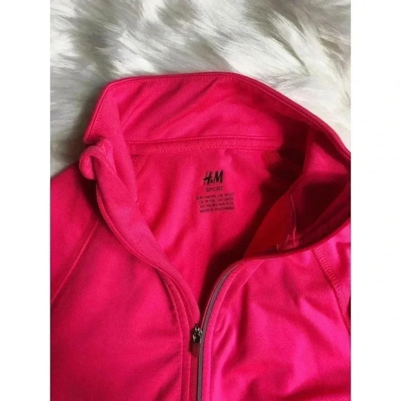 ⭐️5 for $25⭐️ Hot Pink Active Zip-up - Picture 2 of 3